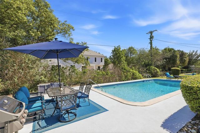 2021 MOHICAN TRAIL, Maitland, FL 32751