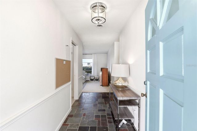 2021 MOHICAN TRAIL, Maitland, FL 32751