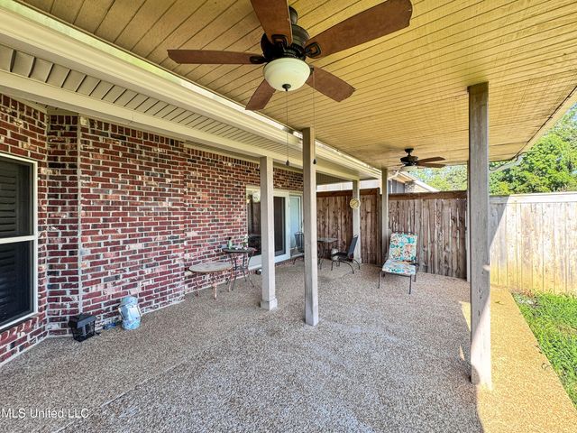 126 Asbury Square, Pearl, MS 39208