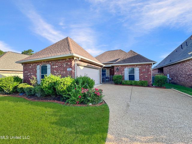 126 Asbury Square, Pearl, MS 39208