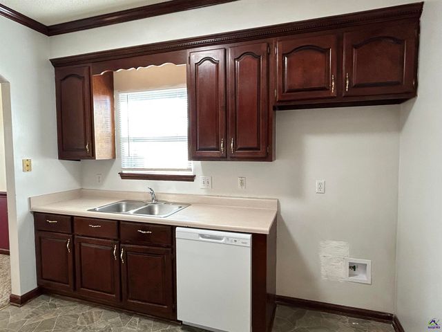 105 Park Lane, Warner Robins, GA 31088