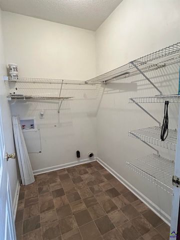 105 Park Lane, Warner Robins, GA 31088