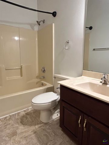 105 Park Lane, Warner Robins, GA 31088