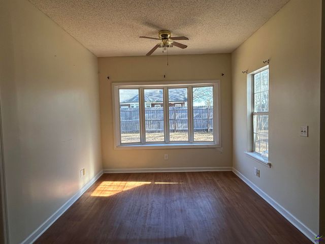 105 Park Lane, Warner Robins, GA 31088