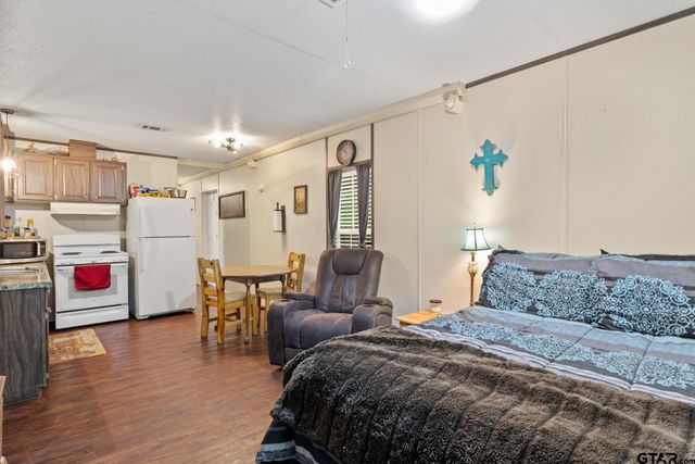 240 Sweet Gum, Mt Vernon, TX 75457