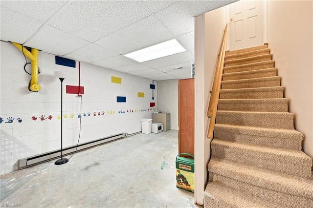 126 Fox Chase Court, Lexington, NC 27295