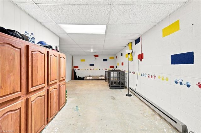 126 Fox Chase Court, Lexington, NC 27295