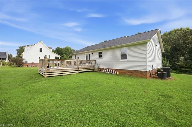 126 Fox Chase Court, Lexington, NC 27295