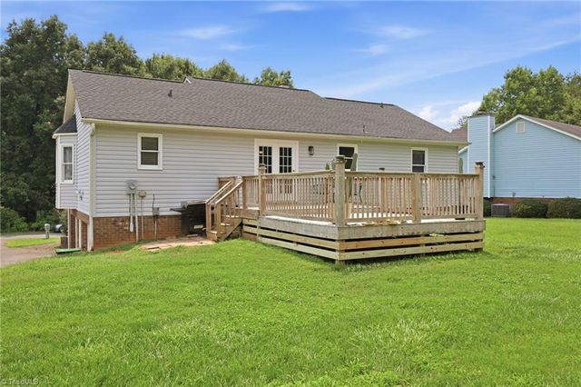 126 Fox Chase Court, Lexington, NC 27295