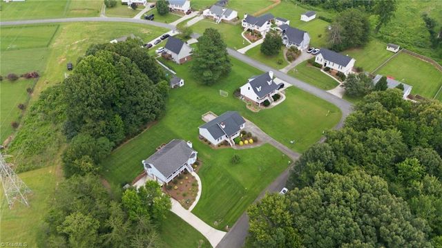 126 Fox Chase Court, Lexington, NC 27295