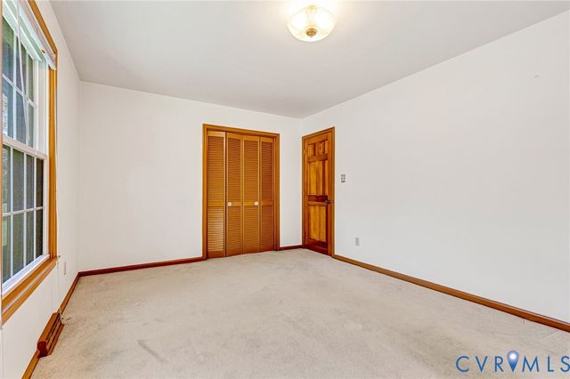 14701 Jefferson Ave, Chester, VA 23836