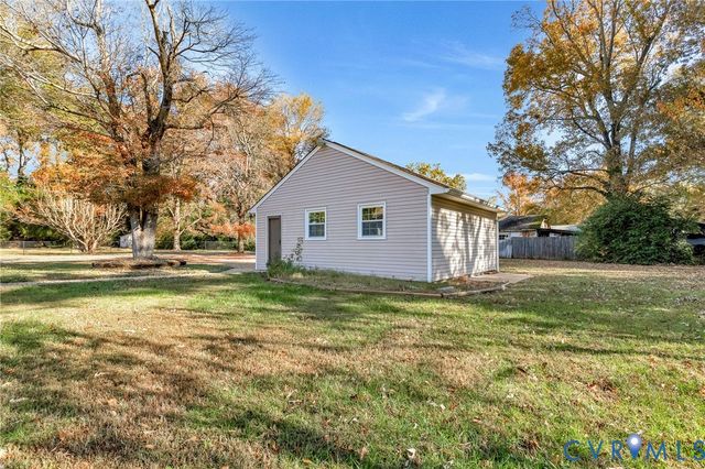 14701 Jefferson Ave, Chester, VA 23836