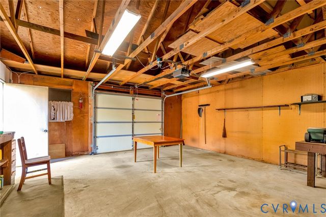 14701 Jefferson Ave, Chester, VA 23836