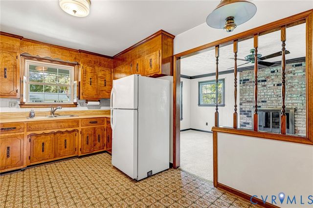 14701 Jefferson Ave, Chester, VA 23836