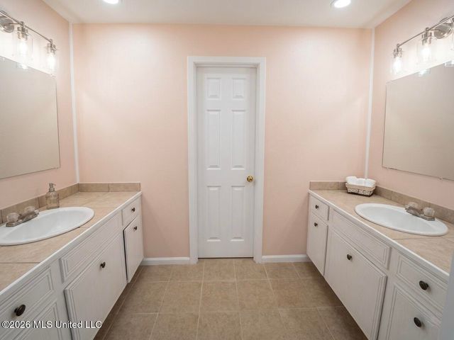 112 Kildare Court, Jackson, MS 39209