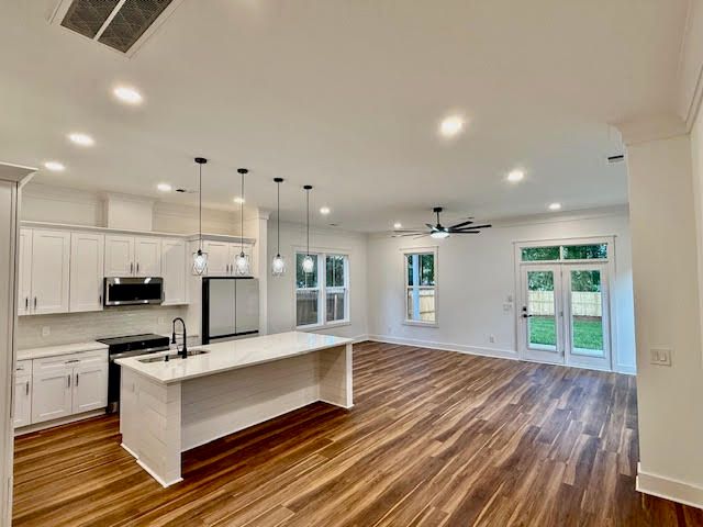 2662 Bennett Yard Road, North Charleston, SC 29405