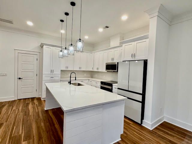 2662 Bennett Yard Road, North Charleston, SC 29405