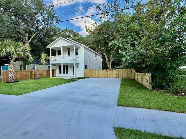 2662 Bennett Yard Road, North Charleston, SC 29405
