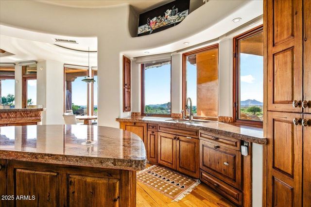 29206 N 101st Street, Scottsdale, AZ 85262