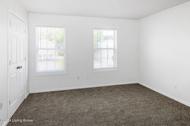 2006 W Market St, Louisville, KY 40203