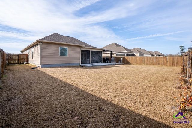 602 Charlestown Way, Bonaire, GA 31005