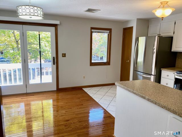 139 Songbird Lane 139, Farmington, CT 06032