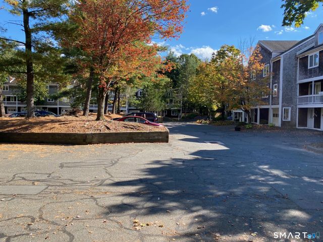 139 Songbird Lane 139, Farmington, CT 06032