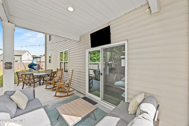 8884 NE Colbert Place Drive, Leland, NC 28451