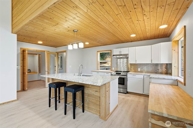 11502 72nd Drive NW, Marysville, WA 98271