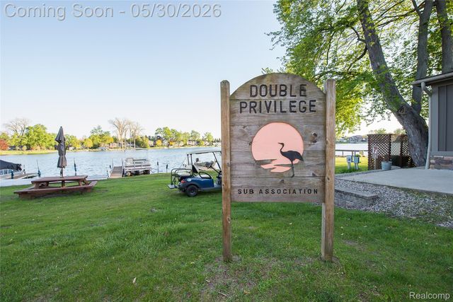 1946 Union Lake Road, Commerce Charter Township, MI 48382