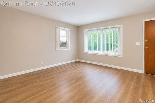 1946 Union Lake Road, Commerce Charter Township, MI 48382
