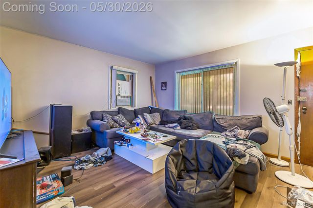 1946 Union Lake Road, Commerce Charter Township, MI 48382