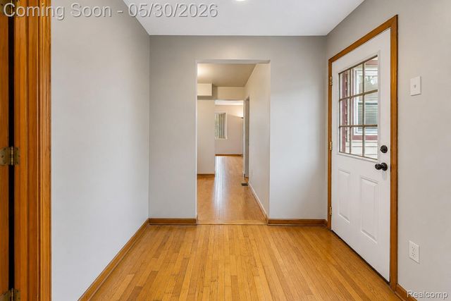1946 Union Lake Road, Commerce Charter Township, MI 48382