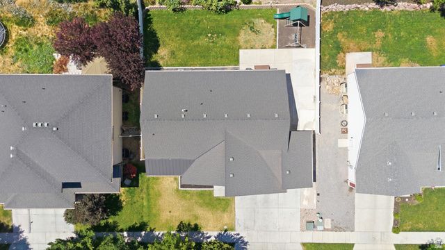 699 S JUBILEE DR, Saratoga Springs, UT 84045