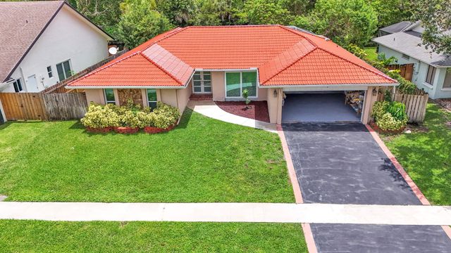 21452 Woodchuck Lane, Boca Raton, FL 33428