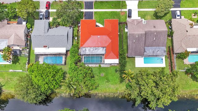 21452 Woodchuck Lane, Boca Raton, FL 33428