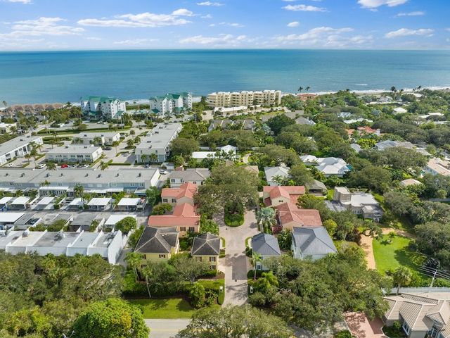 2644 Cardinal Drive, Vero Beach, FL 32963