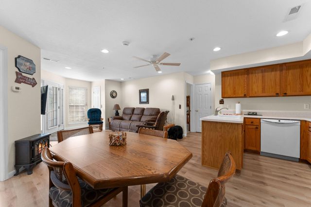 1007 Rocky Shore Terrace, Kimberling City, MO 65686
