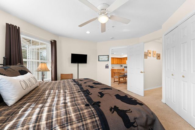 1007 Rocky Shore Terrace, Kimberling City, MO 65686