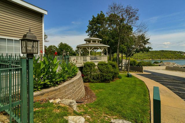 1007 Rocky Shore Terrace, Kimberling City, MO 65686