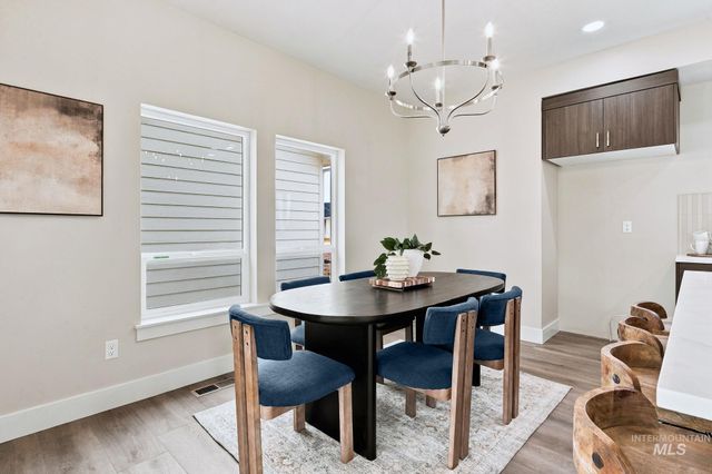 350 E Mayfield Springs Blvd, Boise, ID 83716