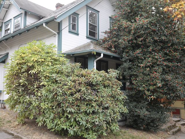 1936 Se OAK St, Portland, OR 97214