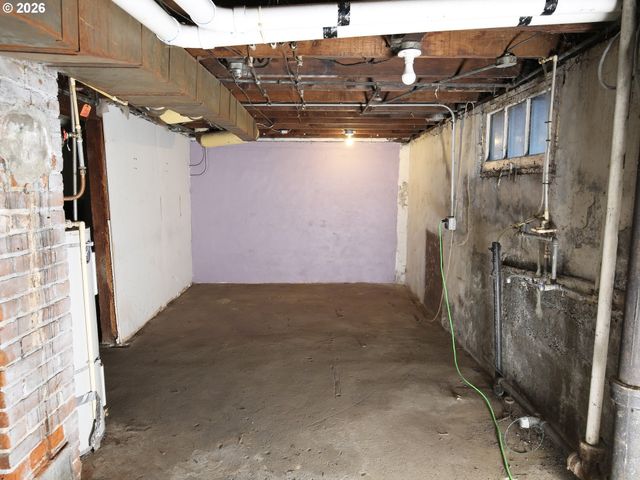 1936 Se OAK St, Portland, OR 97214