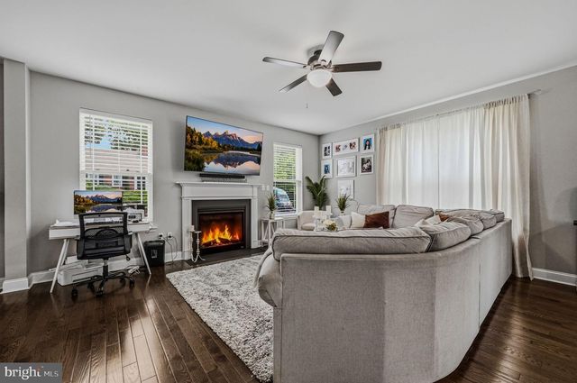 210 E HIGHLAND AVE, Wilmington, DE 19804