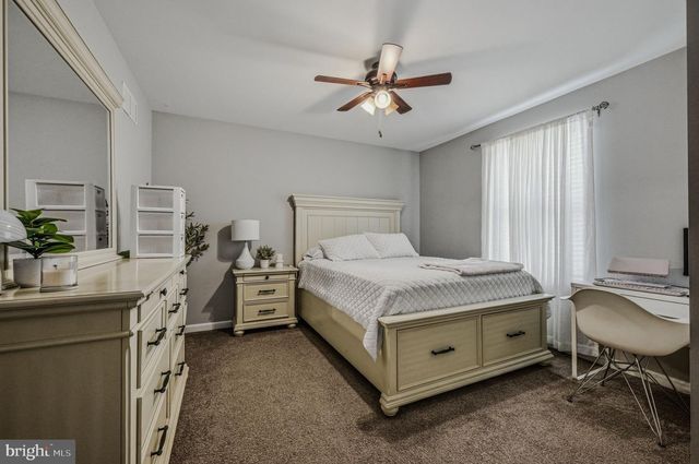 210 E HIGHLAND AVE, Wilmington, DE 19804