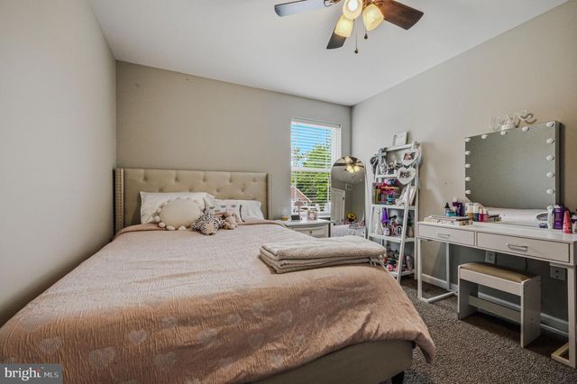 210 E HIGHLAND AVE, Wilmington, DE 19804