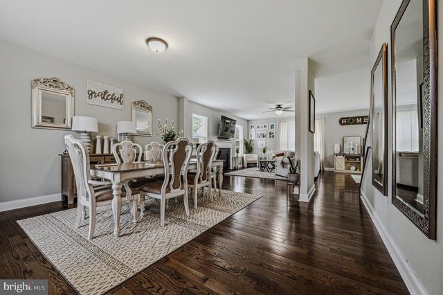 210 E HIGHLAND AVE, Wilmington, DE 19804