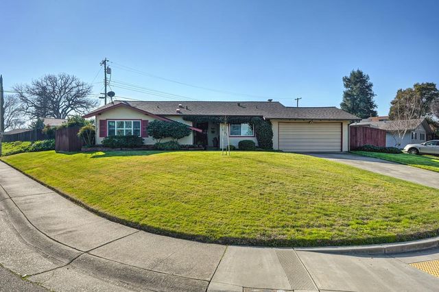 7136 Witchinghour Ct, Citrus Heights, CA 95621