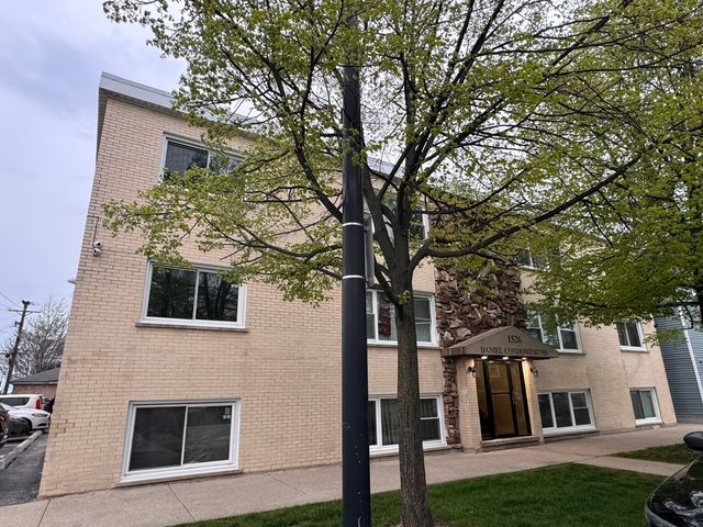 1526 S 51st Court 6, Cicero, IL 60804