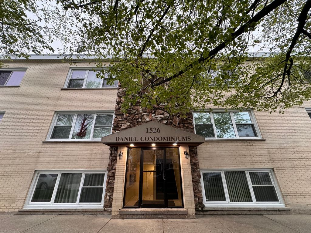 1526 S 51st Court 6, Cicero, IL 60804